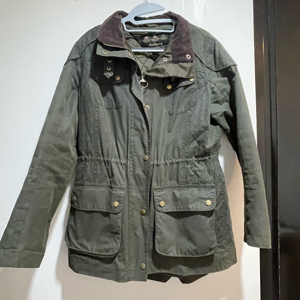 Barbour insulated wax jacket - removable hood and waist draw string